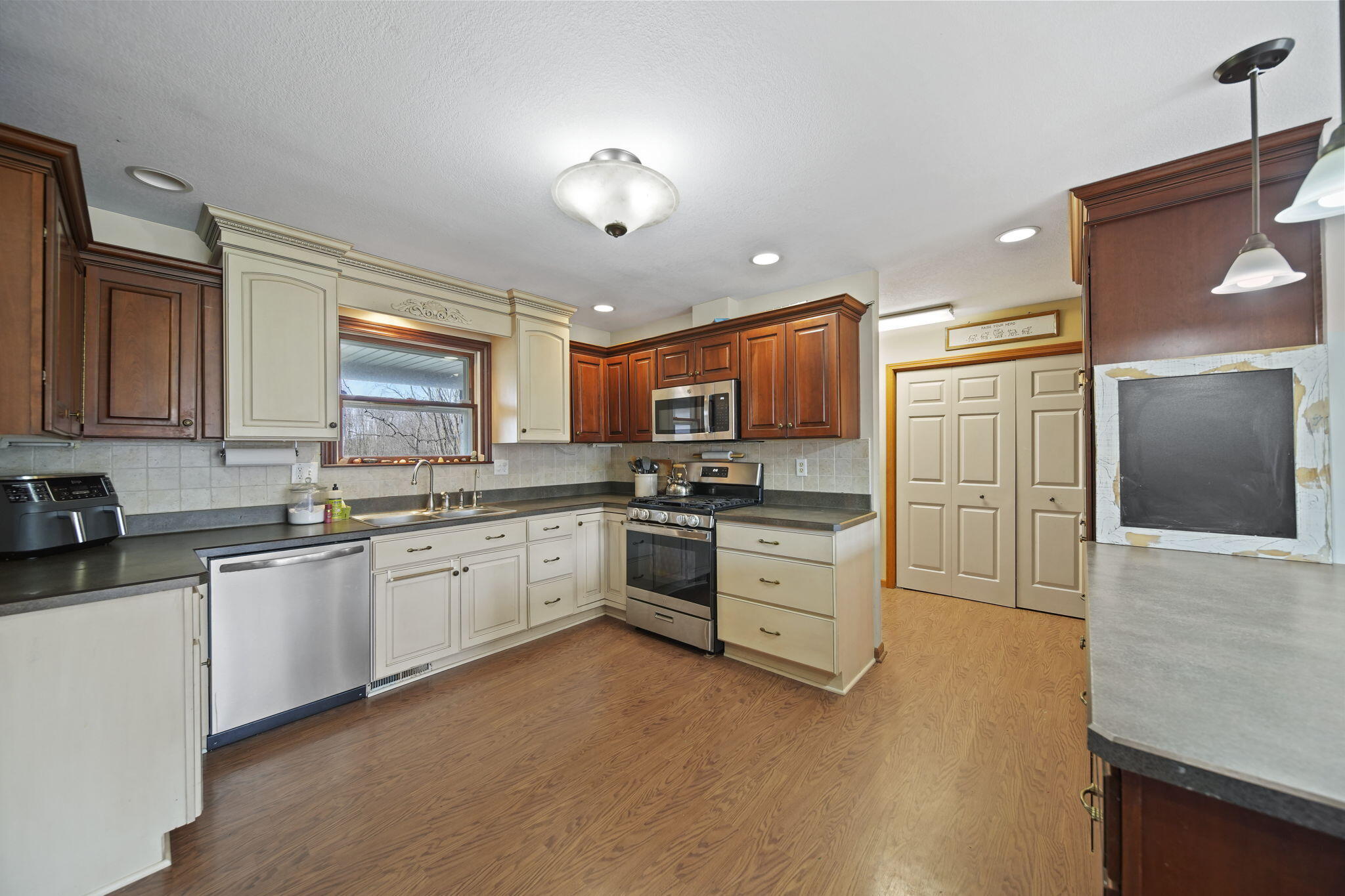4255 North Sandstone Road Parma, MI 49269 - Photo 11 of 75 19-web-or-mls-DSC09295