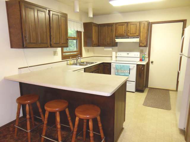 1208 Tracy Street Rhinelander, WI 54501 - Photo 3 of 13 Gallery Image 3