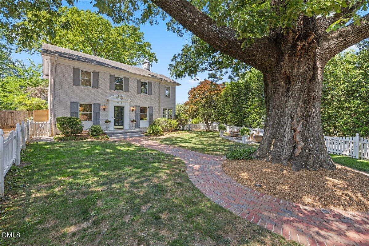 2143 Cowper Drive Raleigh, NC 27608 - Photo 7 of 53 47-2A1A6448