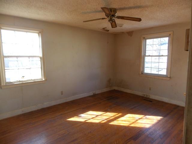 848 Walnut Street Madison, TN 37115 - Photo 6 of 8 Bedroom #1