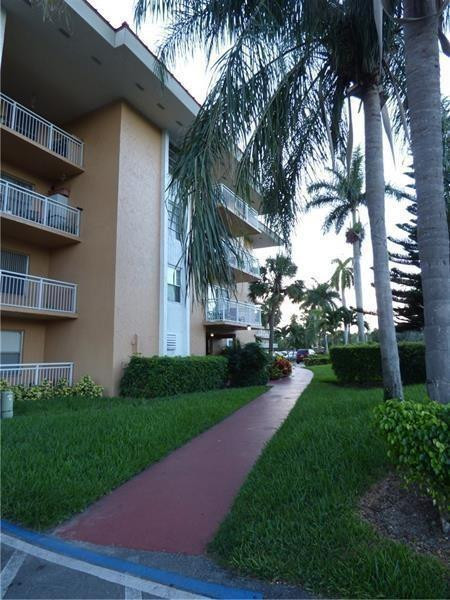 455 South Pine Island Road, Unit 408 Plantation, FL 33324 - Photo 1 of 11 Photo 1