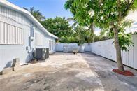 1389 West 33rd Street Riviera Beach, FL 33404 - Photo 4 of 14
