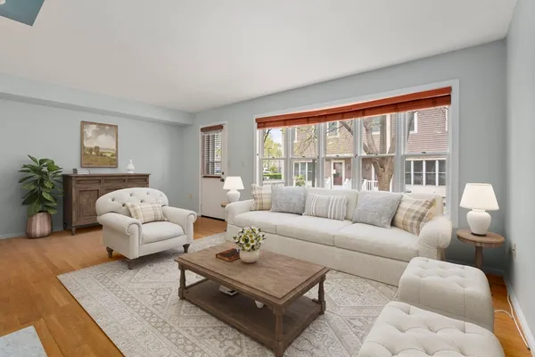 $4,500 | 6 Locust Lane, Unit 2, Watertown, MA 02472