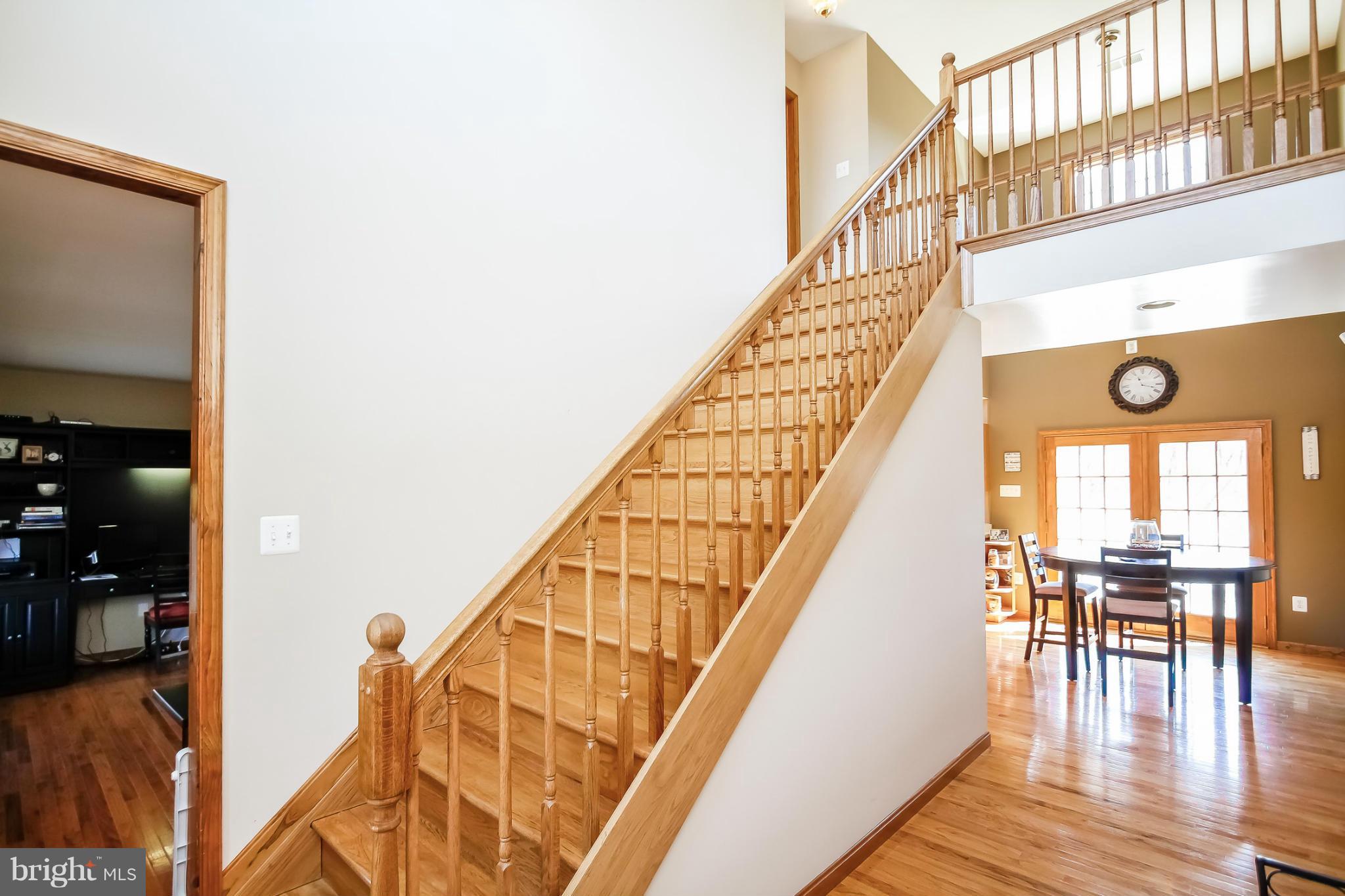 649 Aldino Stepney Road Aberdeen, MD 21001 - Photo 12 of 29 Oak Stairway to Second Floor