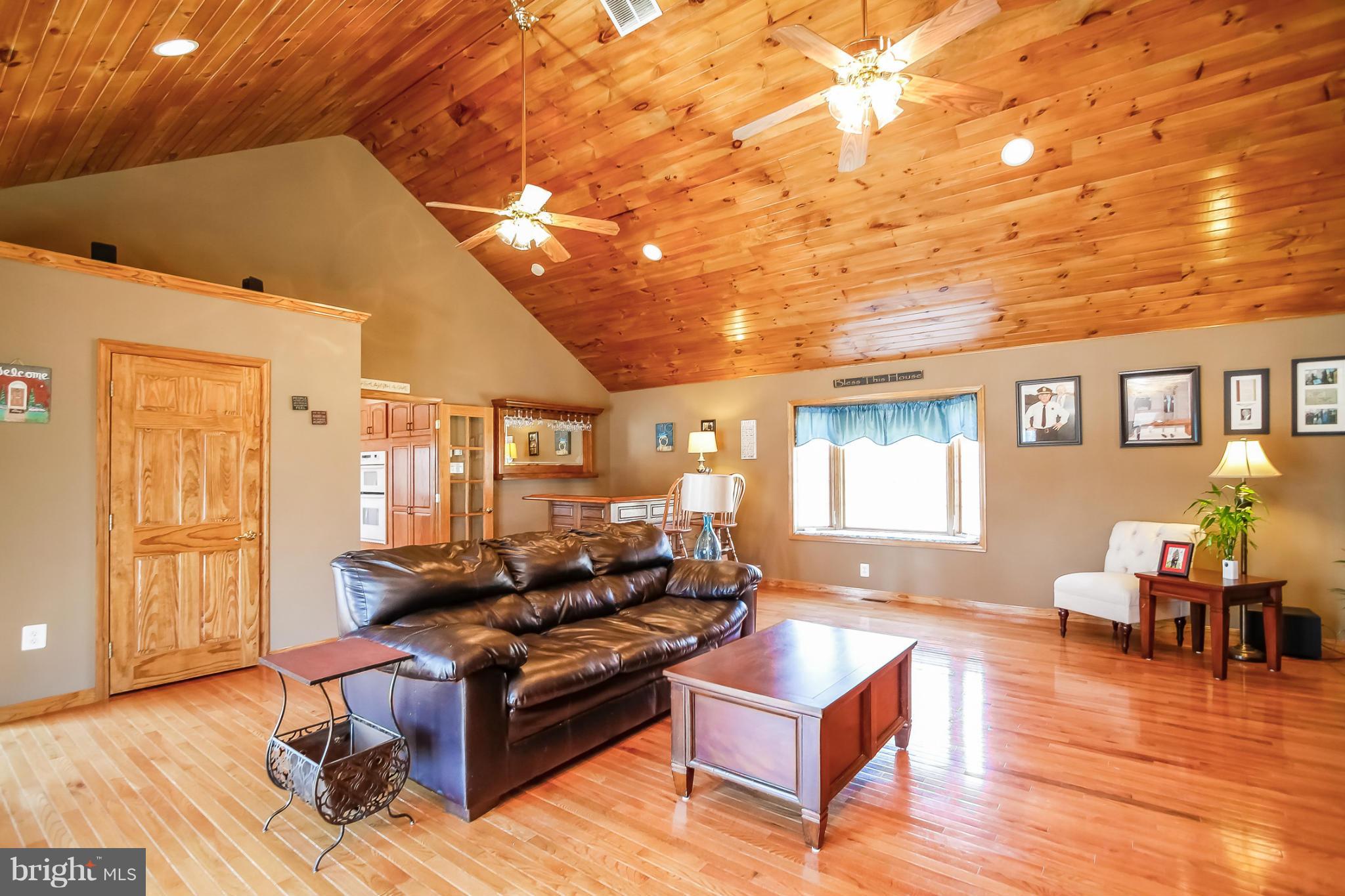 649 Aldino Stepney Road Aberdeen, MD 21001 - Photo 14 of 29 Great Room