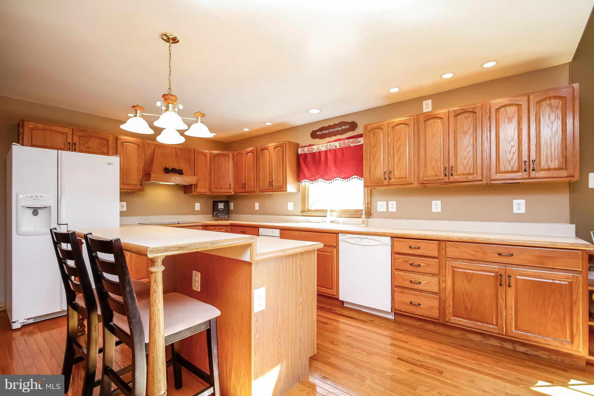 649 Aldino Stepney Road Aberdeen, MD 21001 - Photo 3 of 29 Kitchen