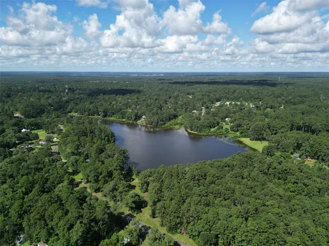 a view of a lake from a yard