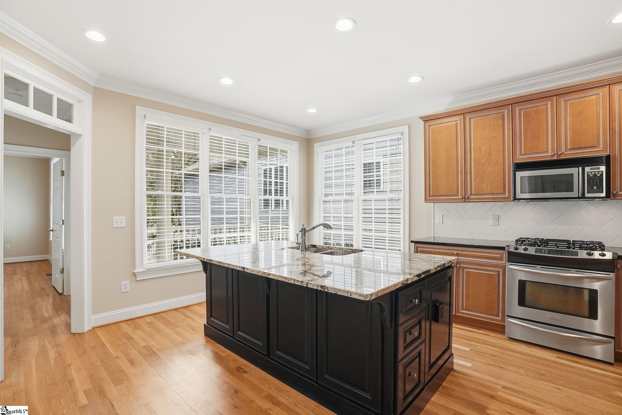 309 Oxner Road Simpsonville, SC 29681 - Photo 7 of 42