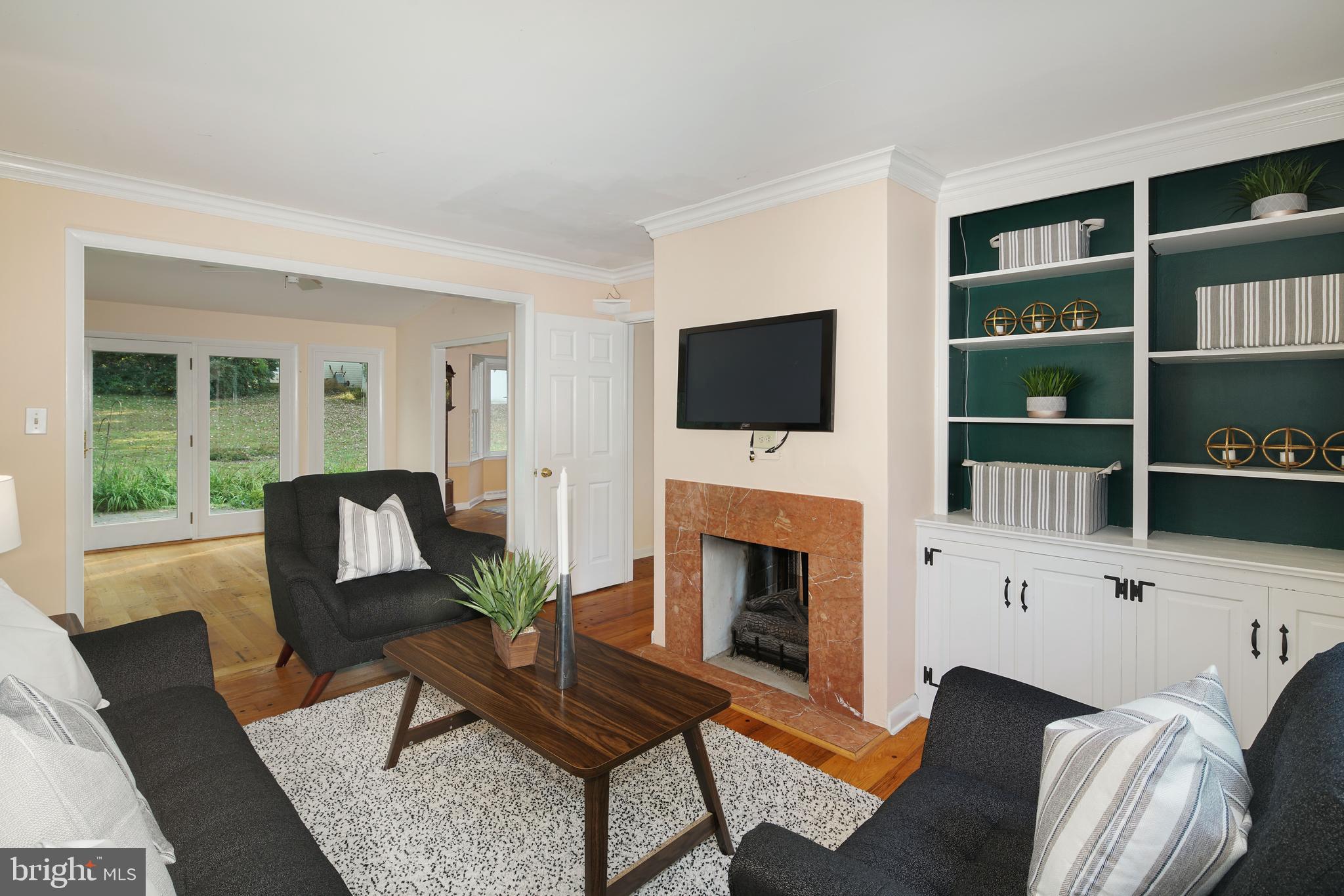 1111 Talleyrand Road West Chester, PA 19382 - Photo 16 of 40 Family Room open to Solarium