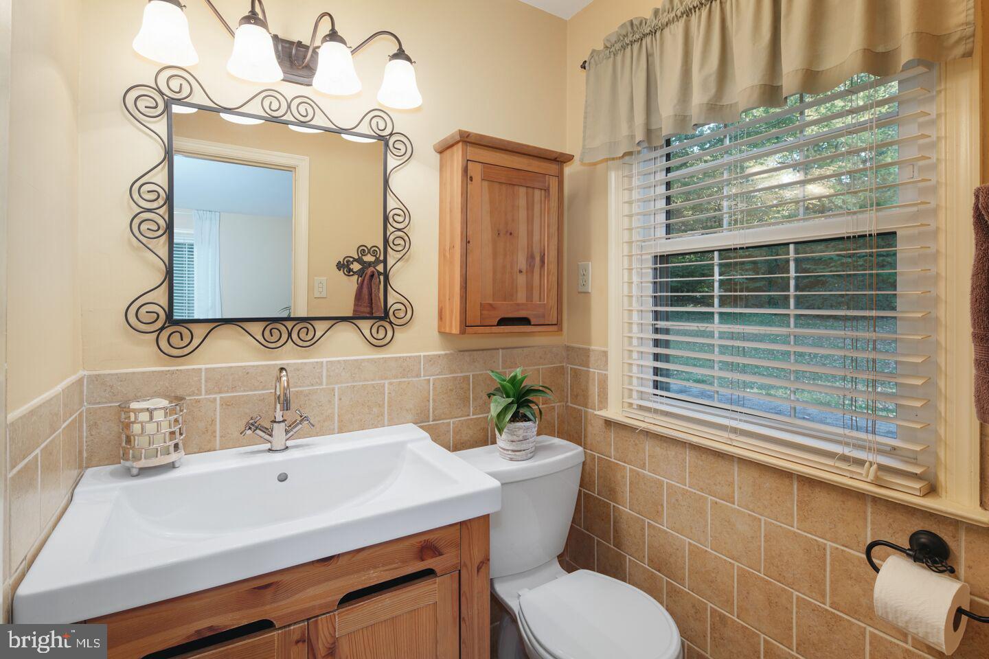1111 Talleyrand Road West Chester, PA 19382 - Photo 27 of 40 Updated Tile Bath