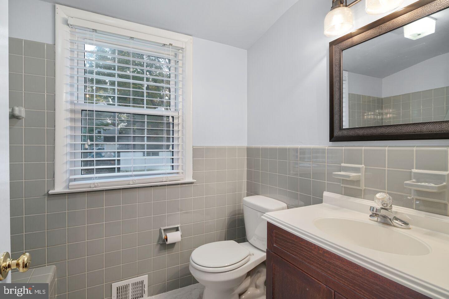 1111 Talleyrand Road West Chester, PA 19382 - Photo 36 of 40 Updated Tile Full Bath #3