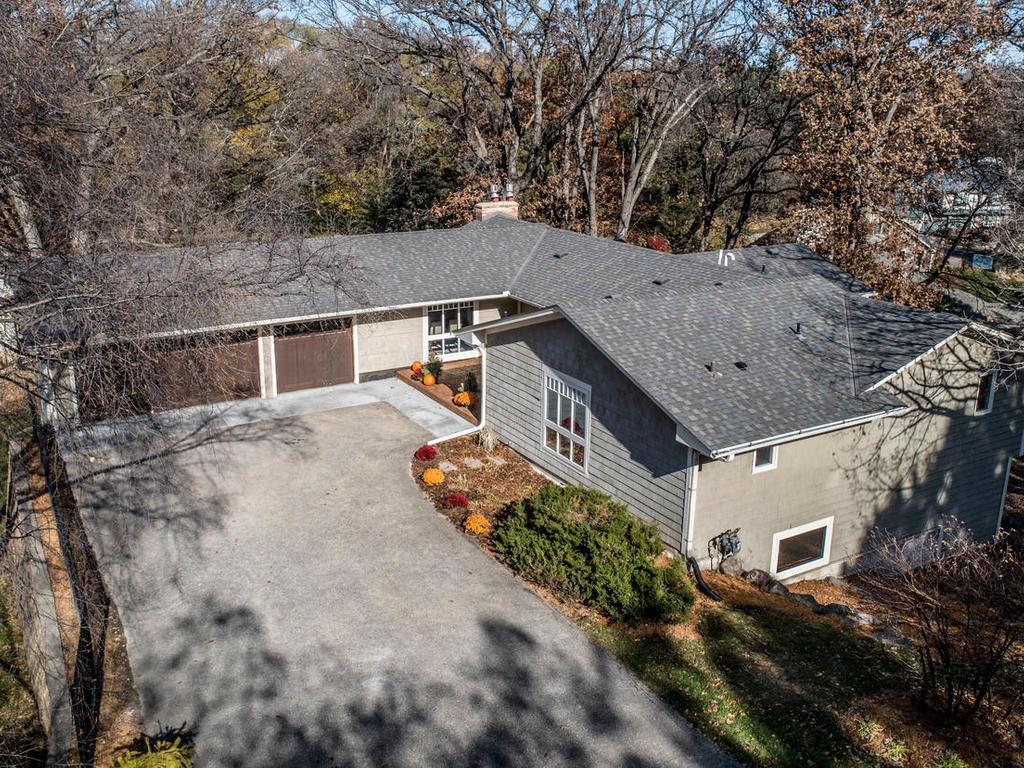 7021 Valley View Road Edina, MN 55439 - Photo 2 of 35 Gallery Image 2
