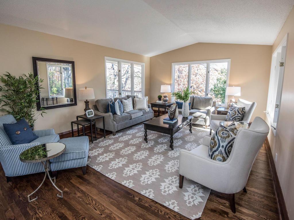 7021 Valley View Road Edina, MN 55439 - Photo 13 of 35 Gallery Image 13