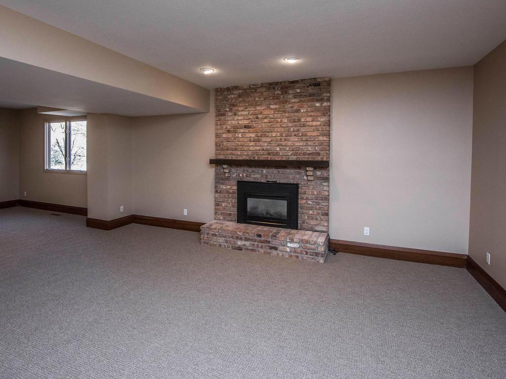 7021 Valley View Road Edina, MN 55439 - Photo 25 of 35 Gallery Image 25