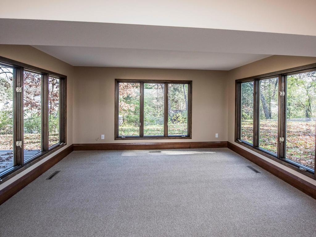 7021 Valley View Road Edina, MN 55439 - Photo 26 of 35 Gallery Image 26
