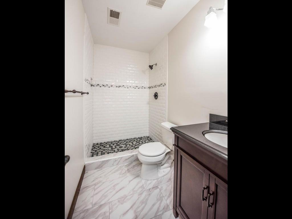 7021 Valley View Road Edina, MN 55439 - Photo 29 of 35 Gallery Image 29