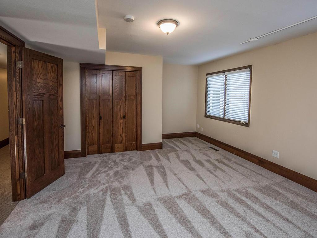 7021 Valley View Road Edina, MN 55439 - Photo 30 of 35 Gallery Image 30