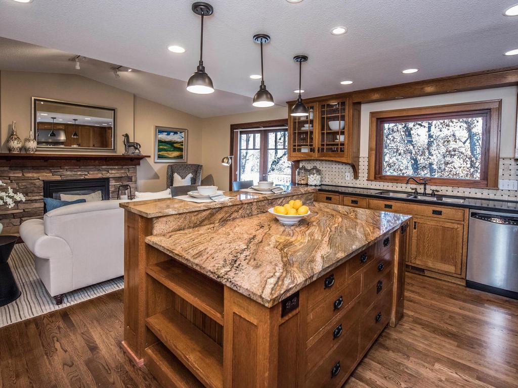 7021 Valley View Road Edina, MN 55439 - Photo 7 of 35 Gallery Image 7