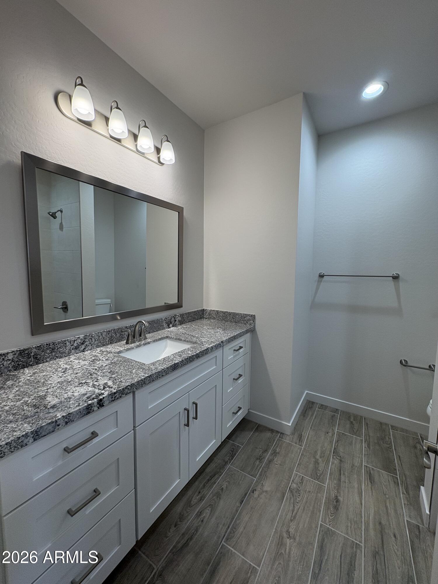 812 East Irvine Road Phoenix, AZ 85086 - Photo 21 of 28 Secondary Bathroom Sink Area