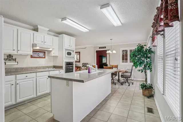 $325,000 | 10246 Cedar Hills Road, Blackwell, MO 63626