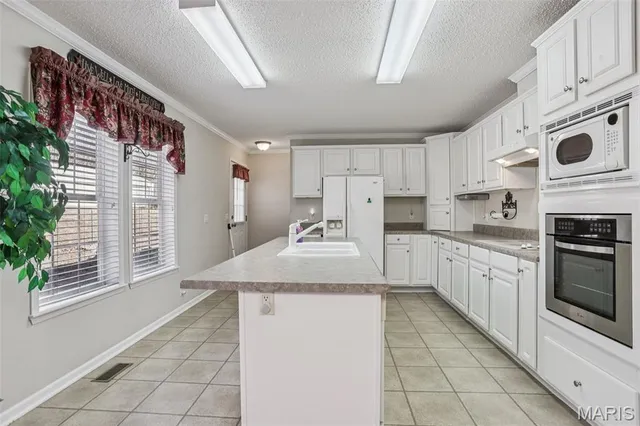 $325,000 | 10246 Cedar Hills Road, Blackwell, MO 63626