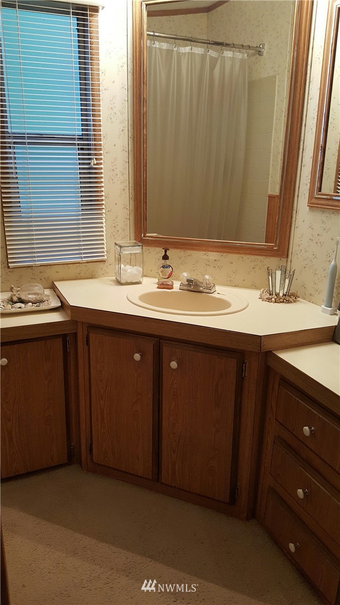 245 Tower Road, Unit 3 Castle Rock, WA 98611 - Photo 6 of 12 Gallery Image 6