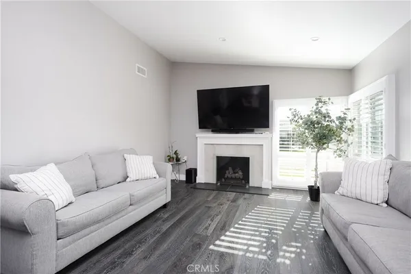 $999,999 | 17523 South Catalina Avenue, Gardena, CA 90248