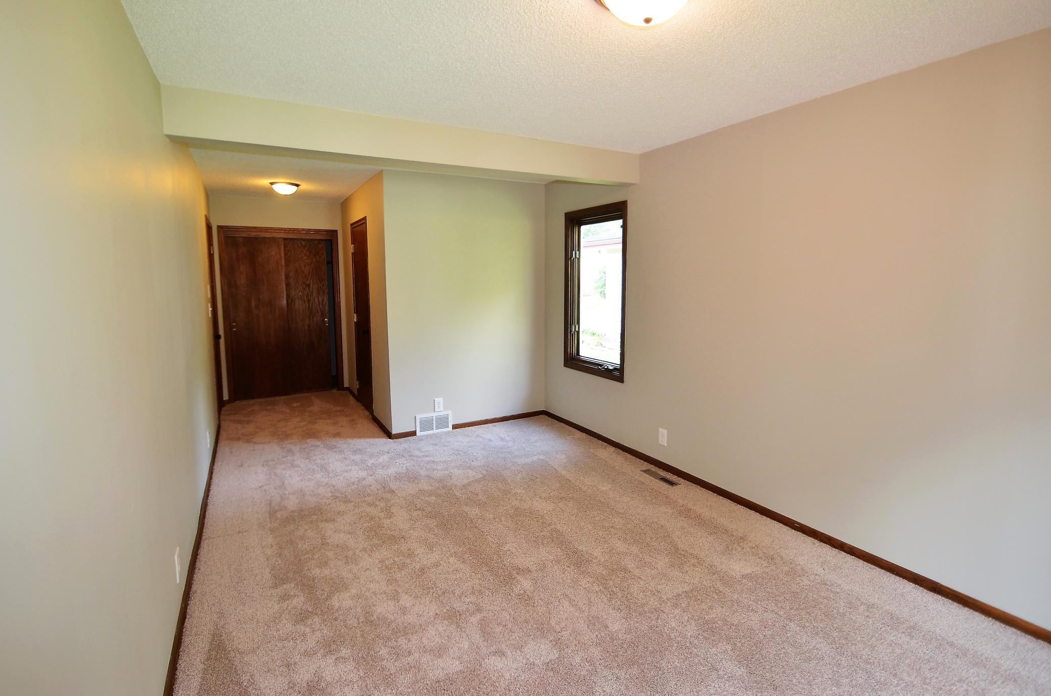 5029 Mayview Road Minnetonka, MN 55345 - Photo 17 of 37 Gallery Image 17