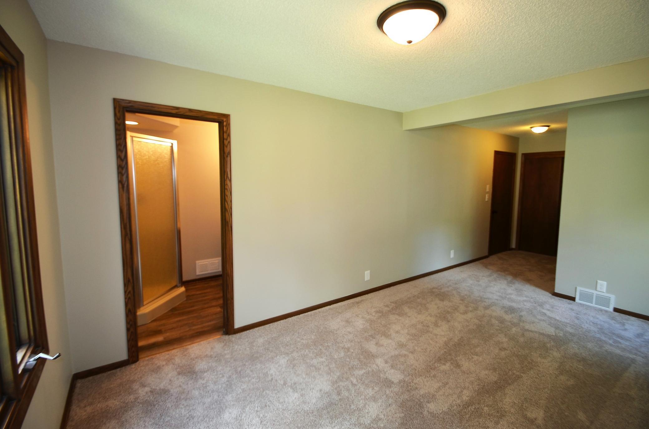 5029 Mayview Road Minnetonka, MN 55345 - Photo 18 of 37 Gallery Image 18
