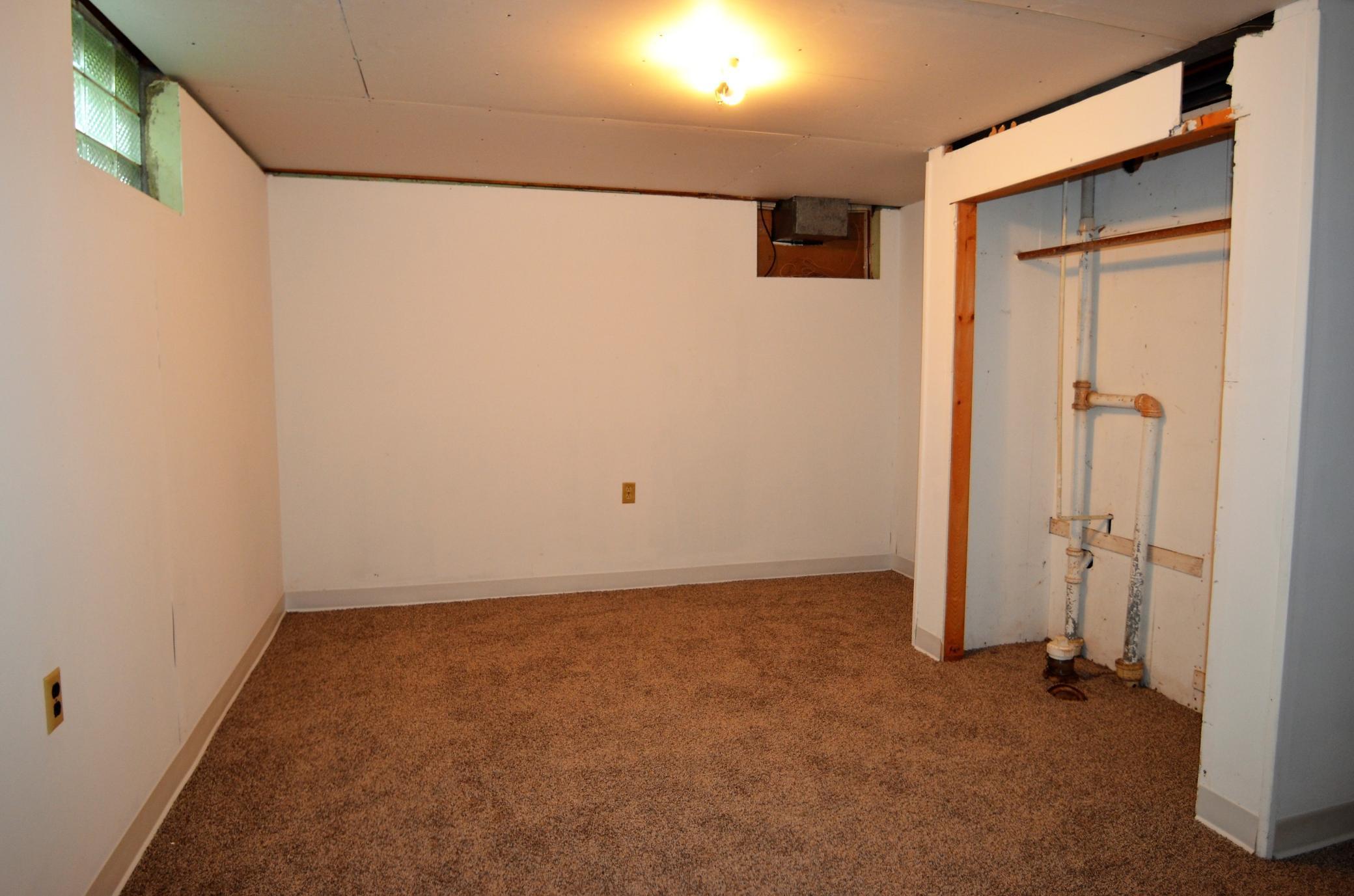 5029 Mayview Road Minnetonka, MN 55345 - Photo 23 of 37 Gallery Image 23