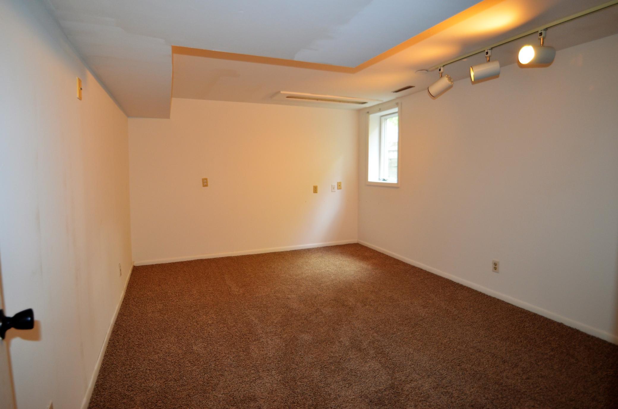 5029 Mayview Road Minnetonka, MN 55345 - Photo 26 of 37 Gallery Image 26