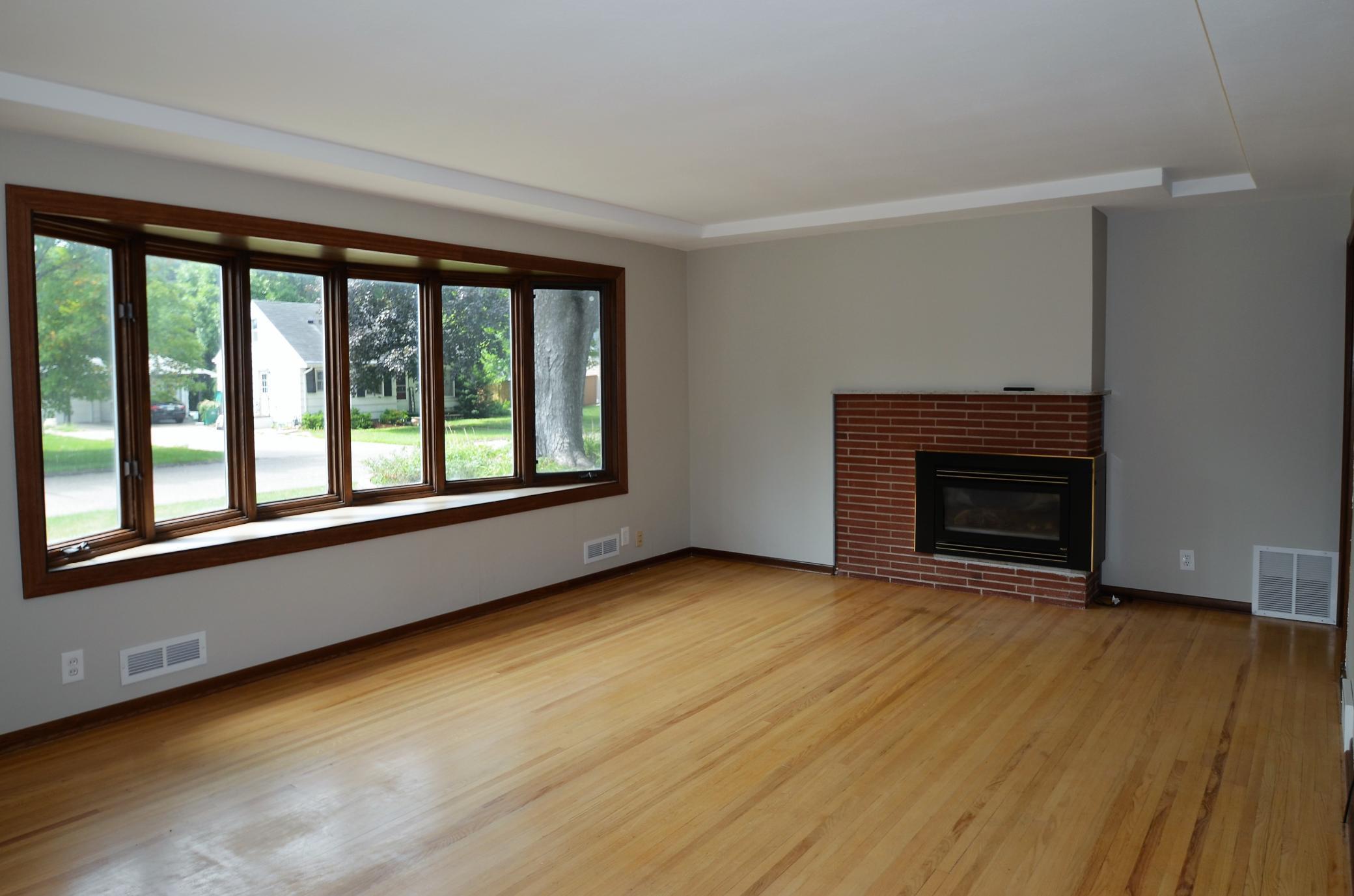 5029 Mayview Road Minnetonka, MN 55345 - Photo 8 of 37 Gallery Image 8