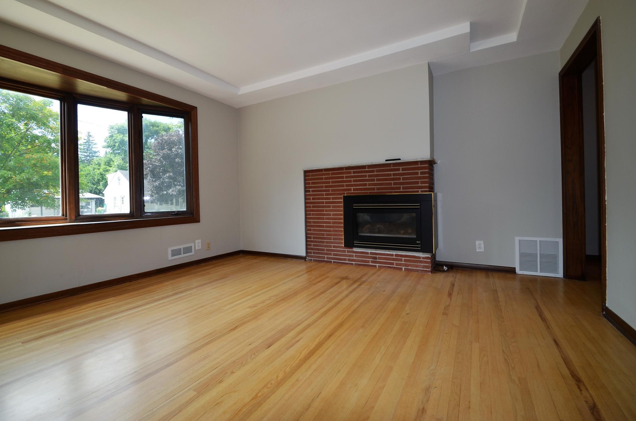 5029 Mayview Road Minnetonka, MN 55345 - Photo 9 of 37 Gallery Image 9