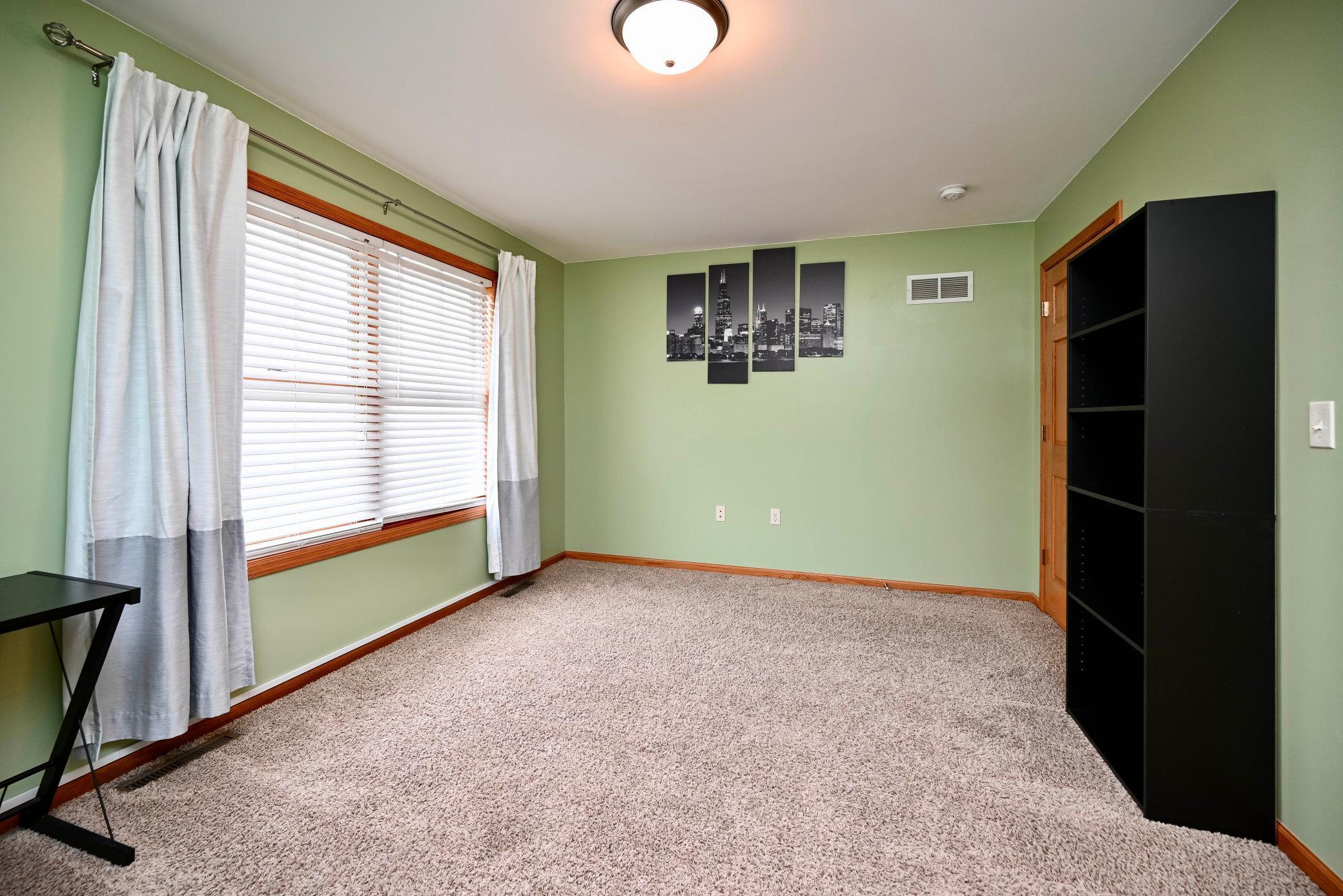 3525 West 7th Street, Unit B Winona, MN 55987 - Photo 16 of 31