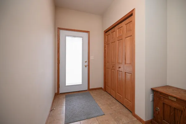 $310,000 | 3525 West 7th Street, Unit B, Winona, MN 55987