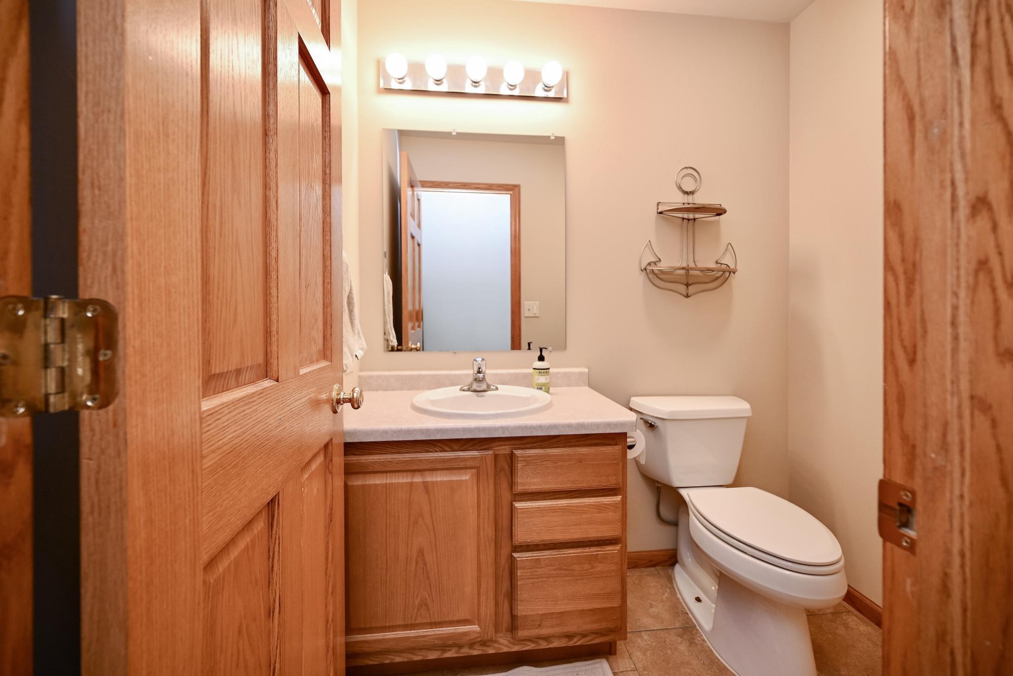 3525 West 7th Street, Unit B Winona, MN 55987 - Photo 10 of 31