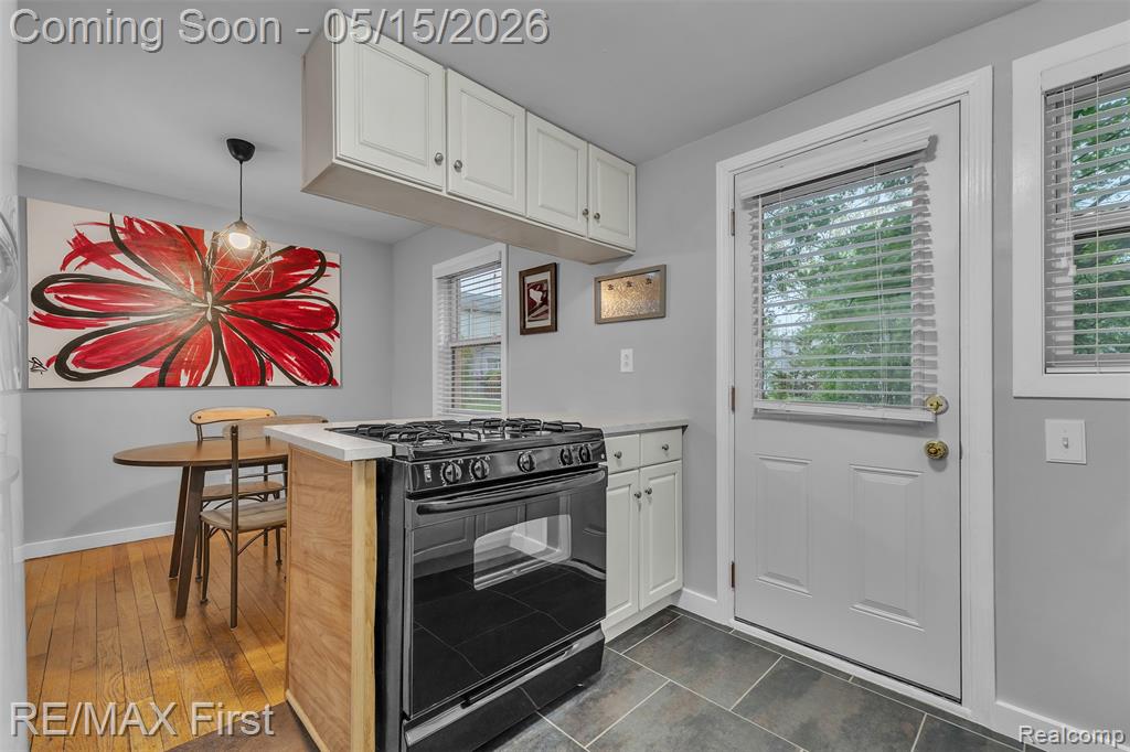 1921 Graefield Road Birmingham, MI 48009 - Photo 11 of 27