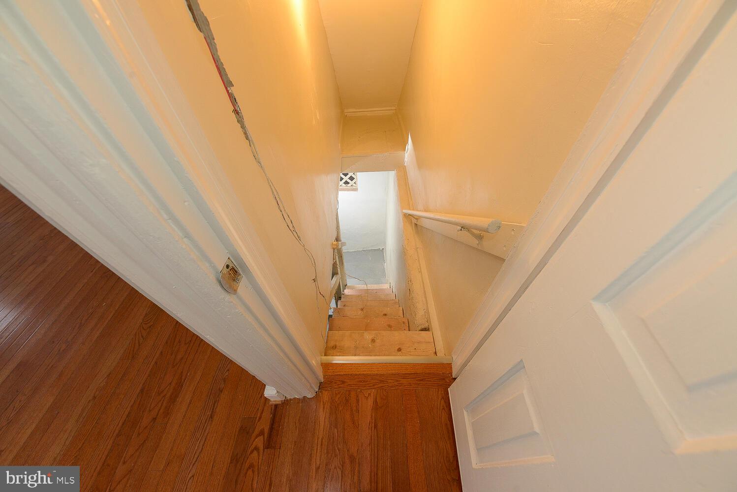 5111 Decatur Street Hyattsville, MD 20781 - Photo 31 of 35 Stairway to basement