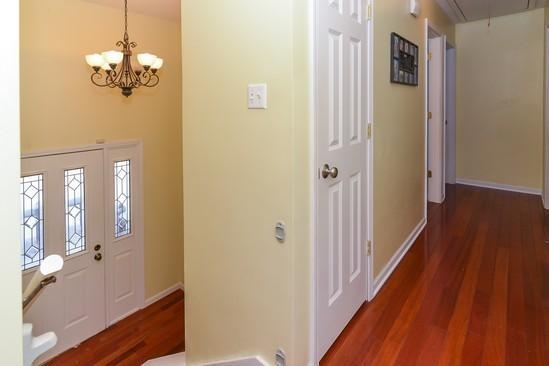 1445 North Indiana Street Griffith, IN 46319 - Photo 6 of 11 549x366