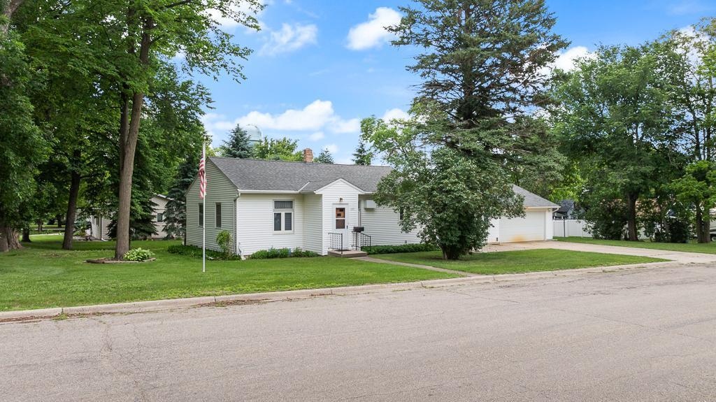 223 West Rotherwood Street Ivanhoe, MN 56142 - Photo 1 of 1 Gallery Image 1