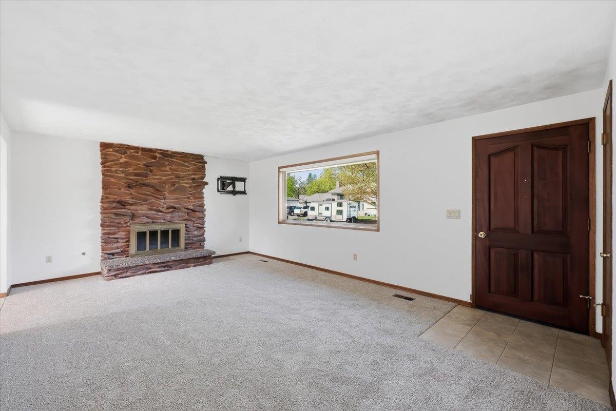 6522 North Elizabeth Street Spokane, WA 99208 - Photo 3 of 36
