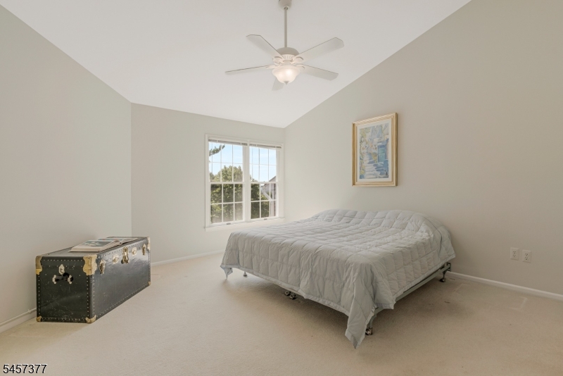 29 Edgewood Road Bedminster, NJ 07921 - Photo 18 of 37 Gallery Image 18