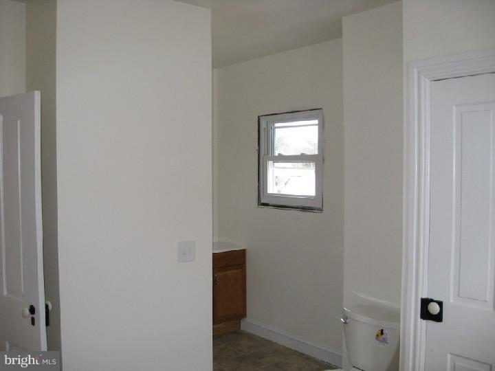 159 Old Limestone Road Oxford, PA 19363 - Photo 10 of 16 Bathroom
