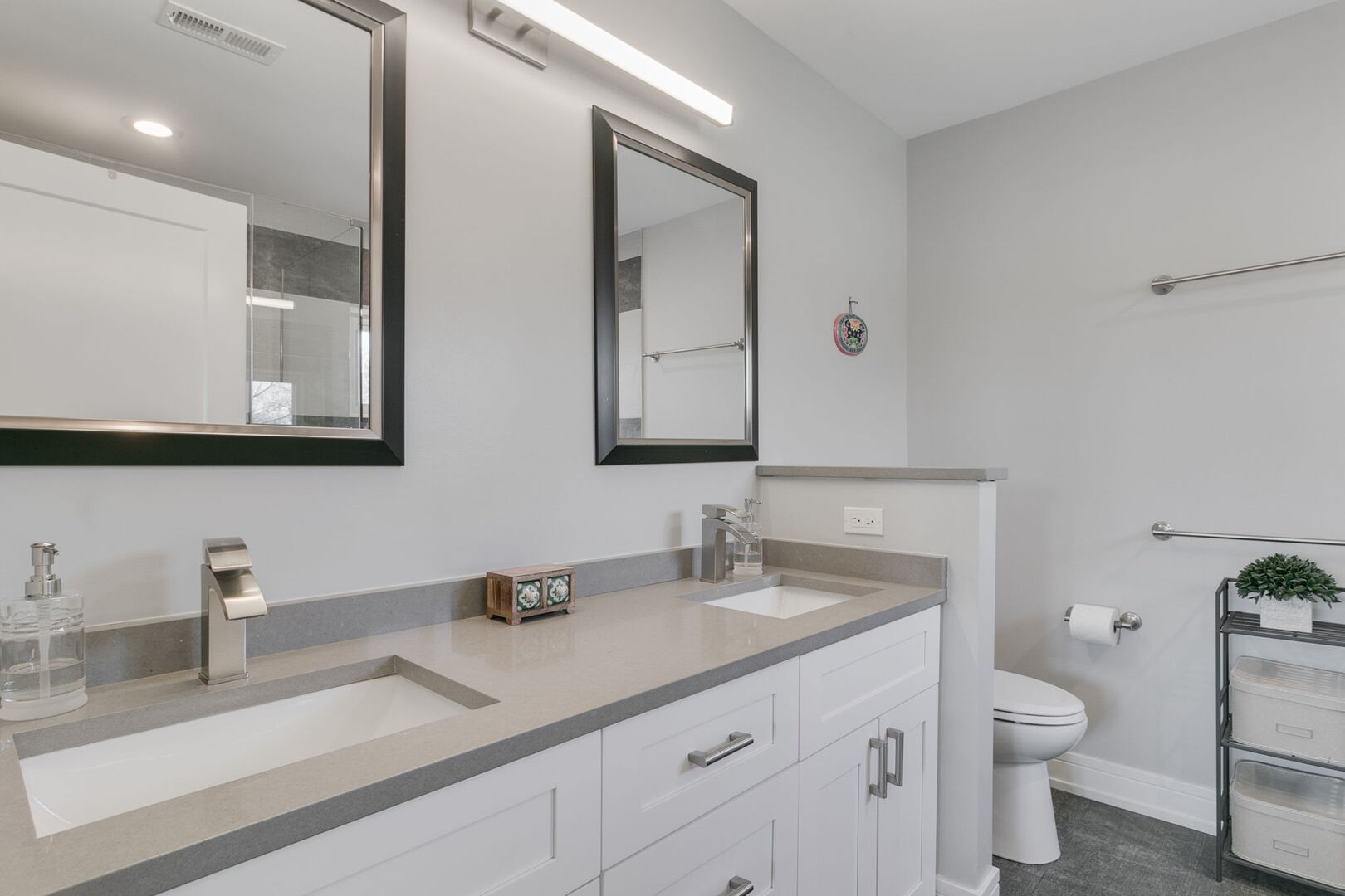 305 Des Plaines Avenue Riverside, IL 60546 - Photo 10 of 32 Gallery Image 10