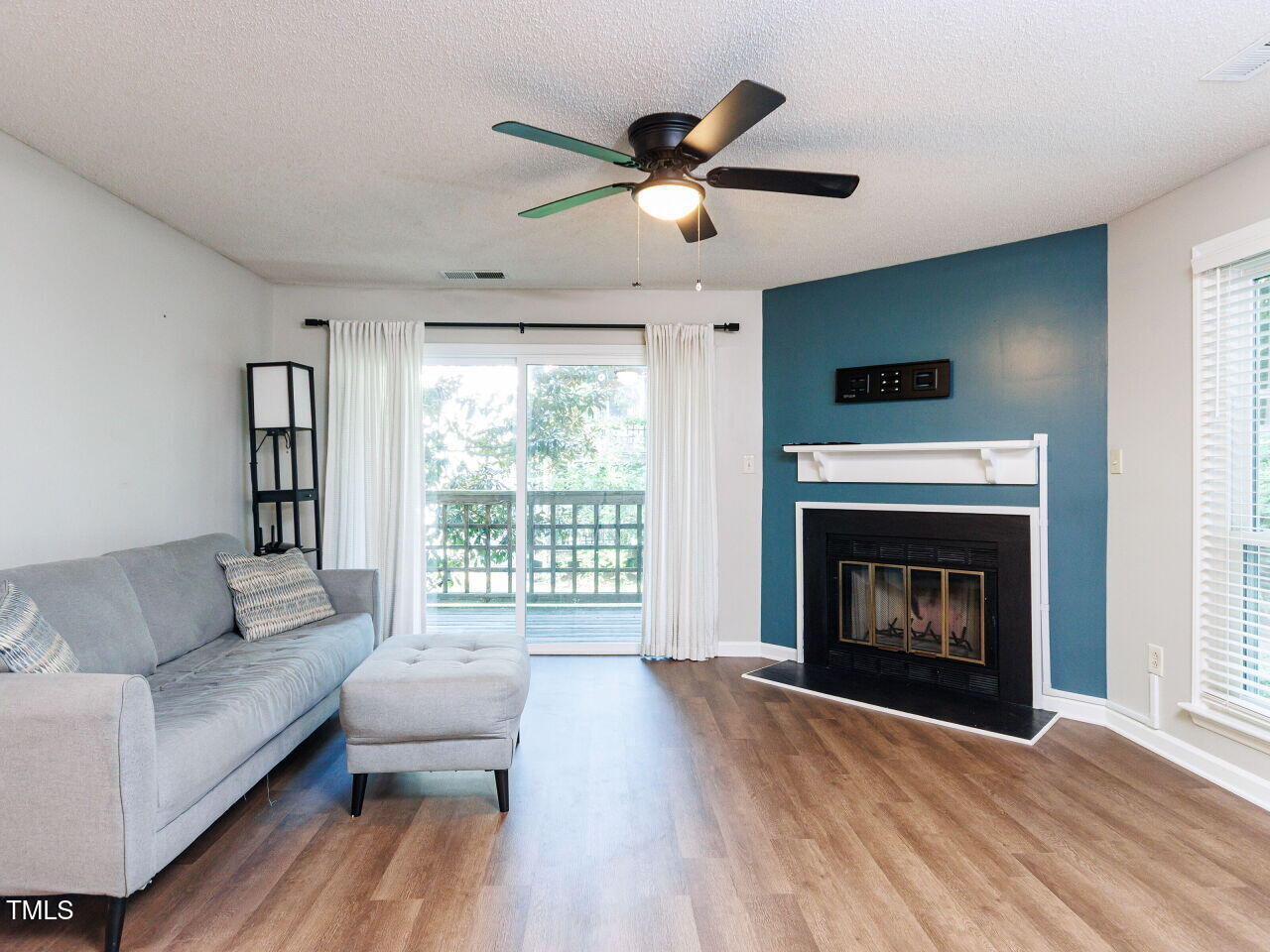 4621 Timbermill Court, Unit 101 Raleigh, NC 27612 - Photo 7 of 37 007-1280x960-living-room