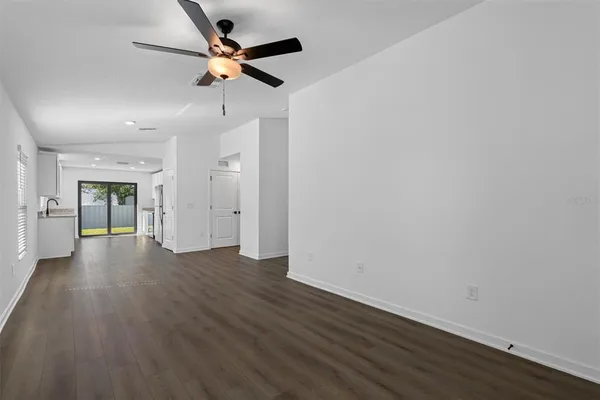 $299,900 | 2024 Waterfall Drive, Spring Hill, FL 34608