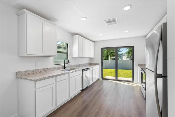 $299,900 | 2024 Waterfall Drive, Spring Hill, FL 34608