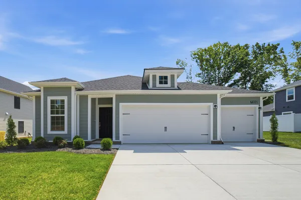 $499,990 | 7232 Fairlawn Drive, Fairview, TN 37062