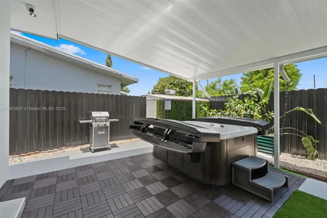 a view of outdoor space kitchen and patio