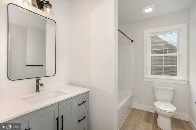 $599,900 | 107 Sparrow Lane, Elizabethtown, PA 17022